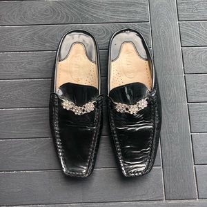 Prairie black patent  slides made in Italy size 36